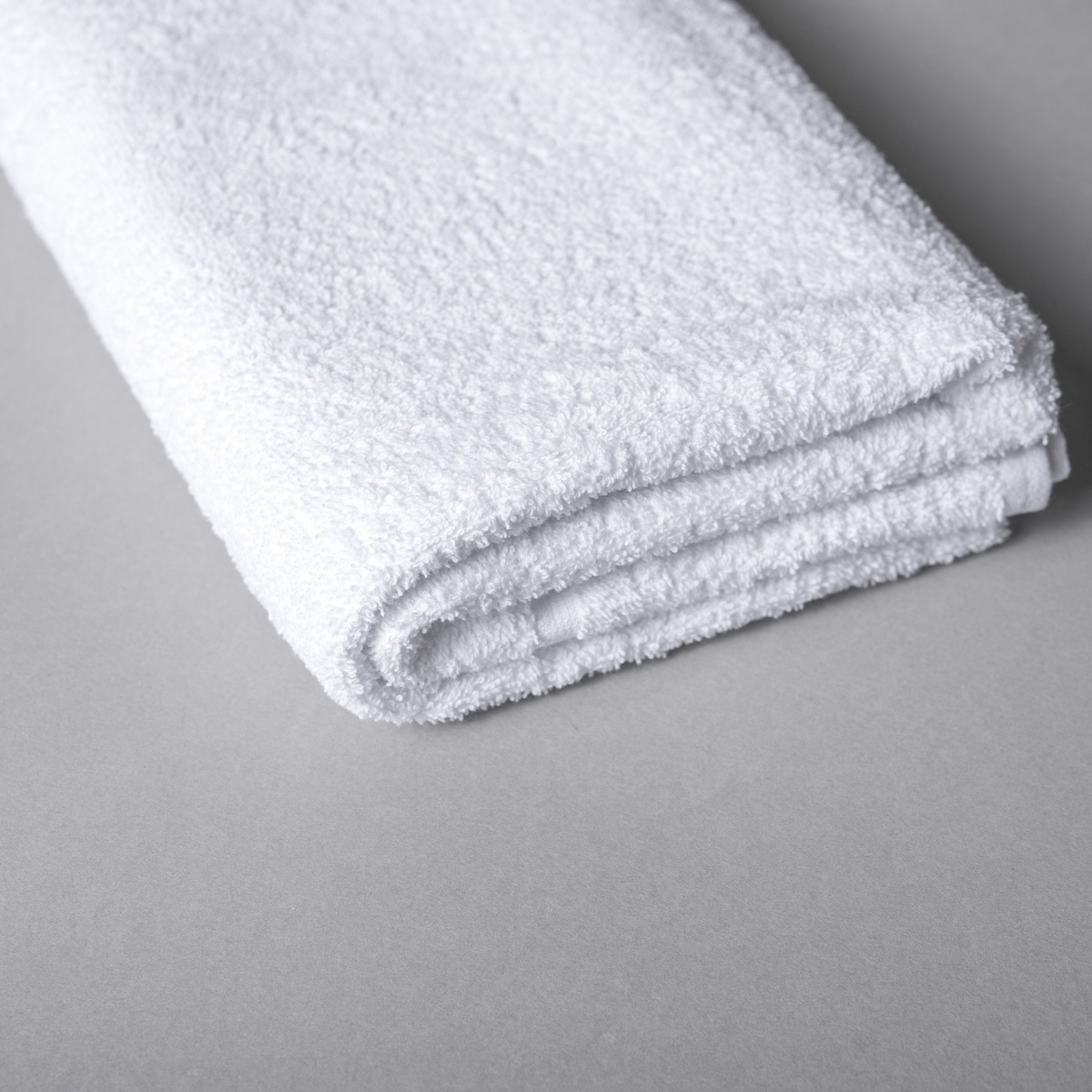 Serviette de bain blanche 100% coton