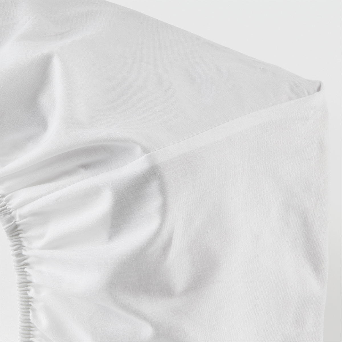 Drap housse PCN blanc - bonnet de 25 cm